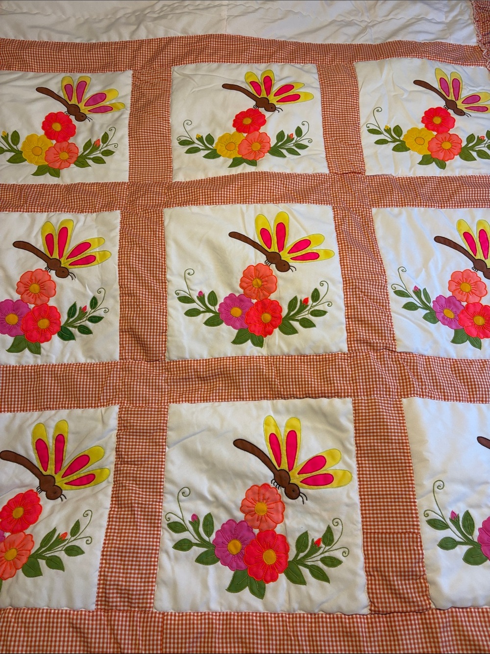 Vintage Floral Butterfly Patchwork Twin Size Quilt/Bedspread